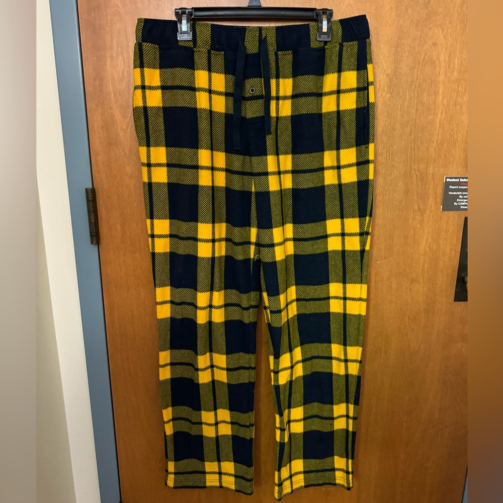 Goodfellow Navy and Gold Plaid Fleece PJ Pants